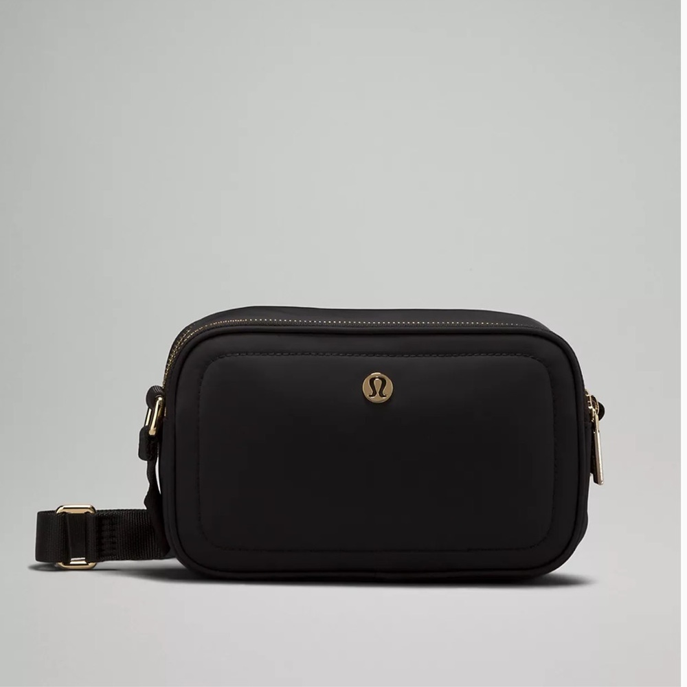 Lululemon Crossbody Camera Bag